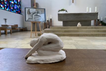 Künstlerische Arbeiten des Leistungskurses Bildende Kunst Abiturjahrgang