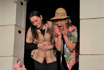 Aufführung des Literatur- und Theaterkurses