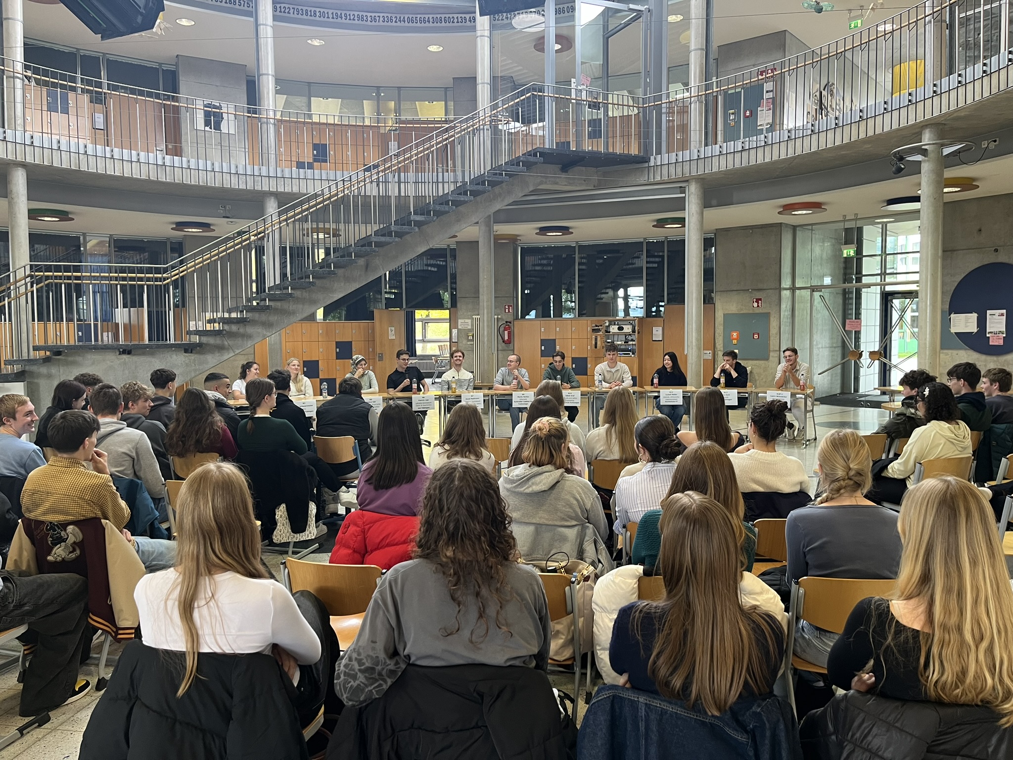 Alumni-StudienbotschafterInnen in J2 (07.10.25)